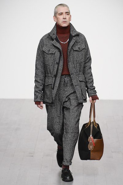 TheChicGeekuk's tweet photo. NEW The jacket for #AW18 - Trend The Slouchy Norfolk Jacket https://t.co/YvgJLQWPtX @HANSENgarments @O_Spencer #pittiuomo #LFWM #menswear #norfolkjacket https://t.co/la1sAqw8Nn