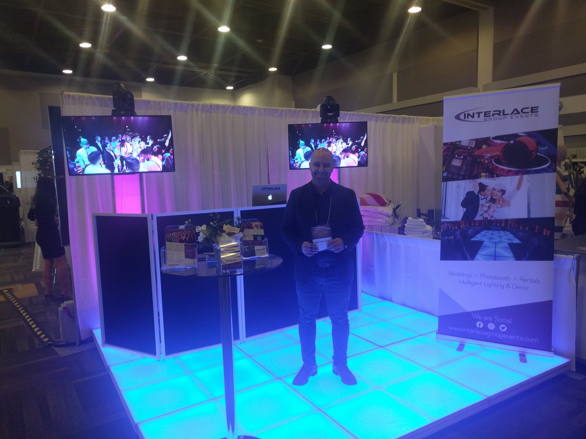 wedding_group's tweet photo. Our members at the Wedding Palace Bridal Show
@Shaw_Centre @weddingpalace @wedding_group @tophillbakery @morrisformal @PaperStudioCA @ottweddingmag @robinsonlimo @ottawaflowers https://t.co/QpMqsr0iHG
