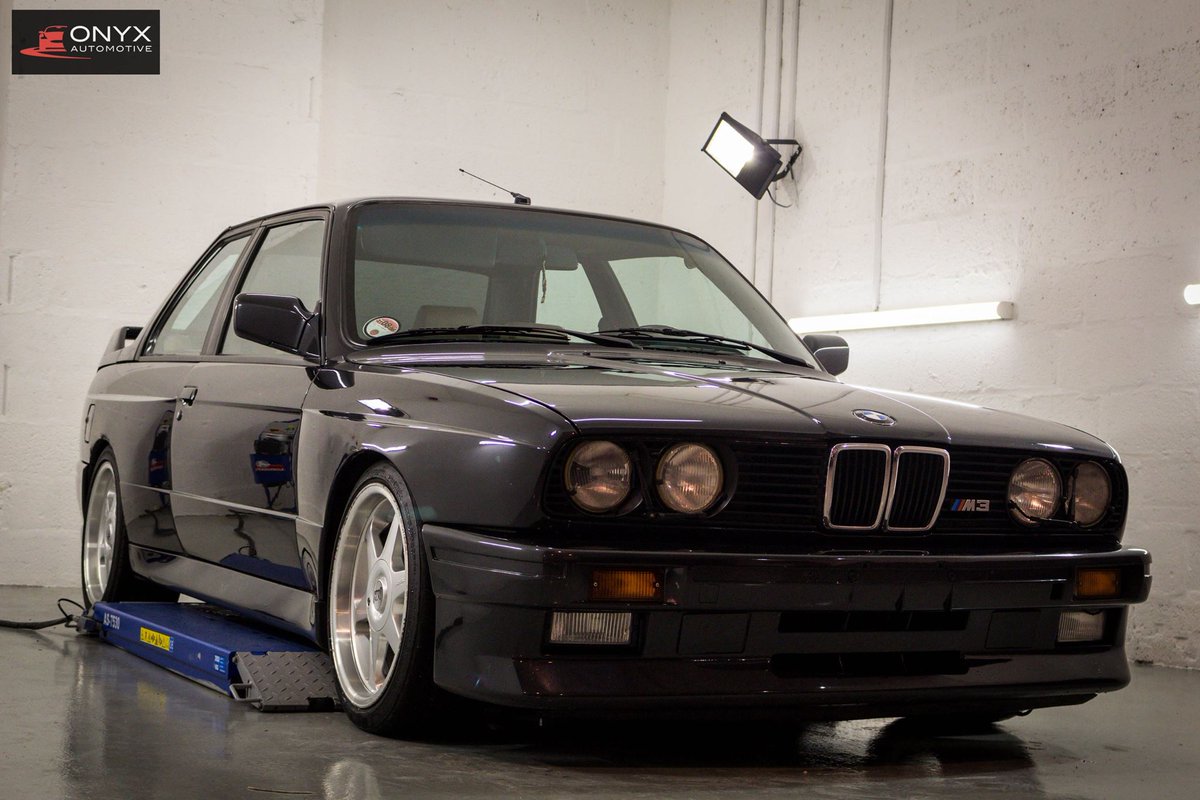 OnyxAutoUK's tweet photo. Single stage machine polish underway on this BMW e30 M3. What a beautiful car!
#BMW #BMWE30 #BMWE30M3 #Polish #Detail #ClassicBMW #Shiny #MachinePolish #Detailing https://t.co/Px81bfLqAU