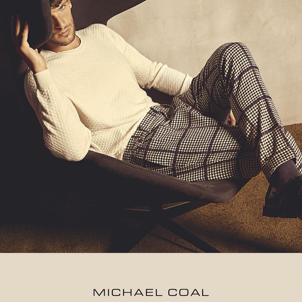 StoreBrandsVIP's tweet image. High quality, fancy trousers by Michael Coal
Get -77% off on our website
bit.ly/2iwhHKk
#shopping #shopaholic #onlineshopping #trousers #michaelcoal #fashion #madeinitaly #menfashion #italy #designer #clothing #sale #discount