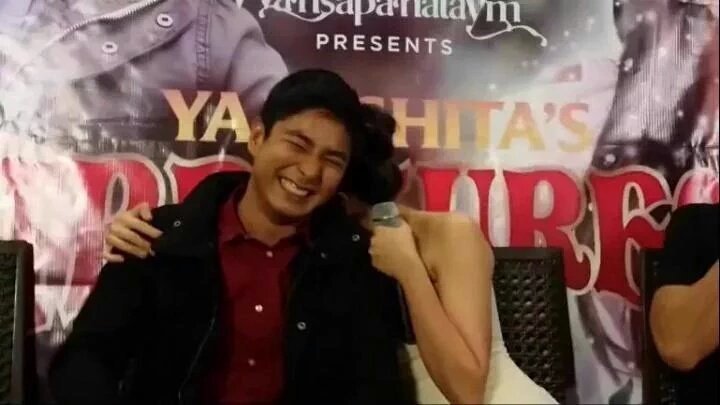 JuliaMSpikers's tweet photo. Ano ang naaalala niyo dito? Bakit kaya sila tumatawa?
#6YearsWithCocoJul https://t.co/DkgNwJd7JG