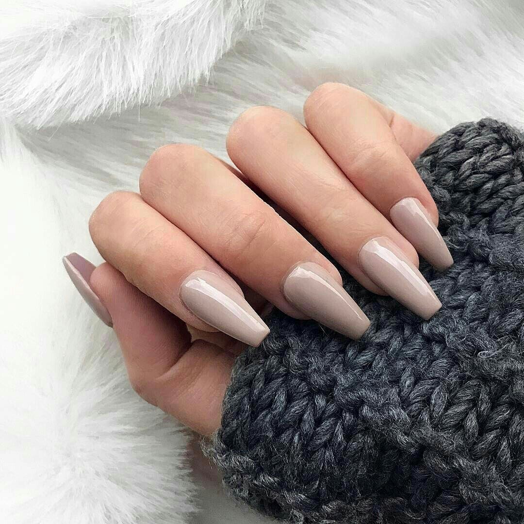MakeupLover0316's tweet photo. Nude nails 😍 https://t.co/WC8LGHoeWG
