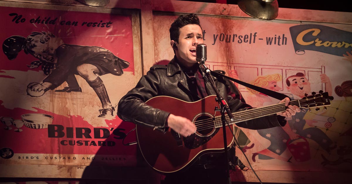 WhatsOnStage's tweet image. Review: Teddy (Watermill Theatre) bit.ly/2rceS5l