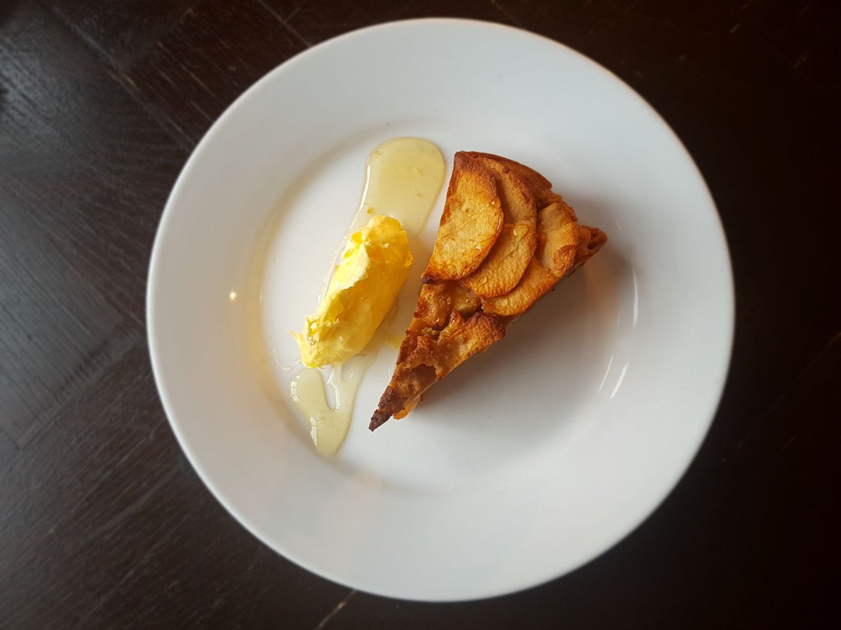 The Hour Glass tweet media