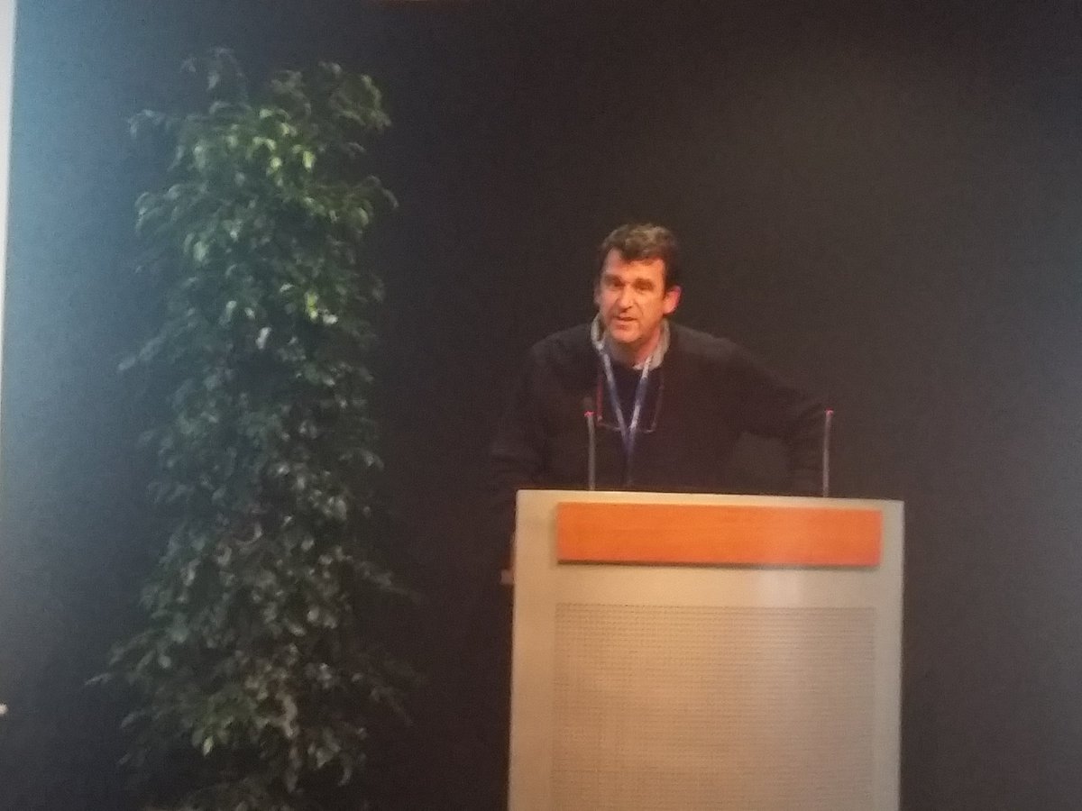 VEGEPOLYSVALLEY's tweet image. VEGEPOLYS GIS FRUIT SYMPOSIUM optimiser la gestion de l #eau en #verger Juan jo Alarcon #Cebas CSIC Murcia et Bruno Hucbourg Grceta de basse Durance . De nouveaux outils