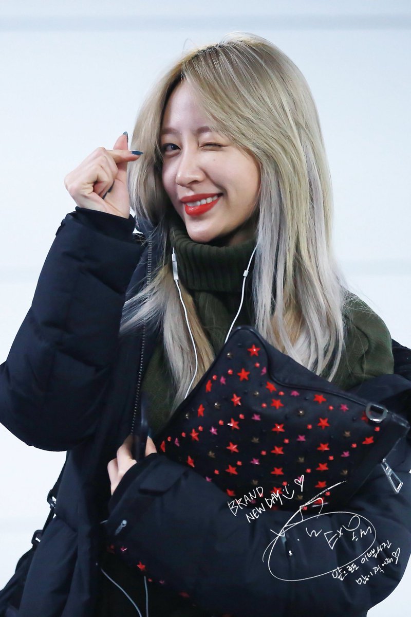 BrandNewDay0501's tweet image. 20180116 
BrandNewDay 1주년😯
앞으로도 희연언니만 좋아해 😄
앞으로도 이쁜사진 많이 찍을게 😘
#하니 #HaNi