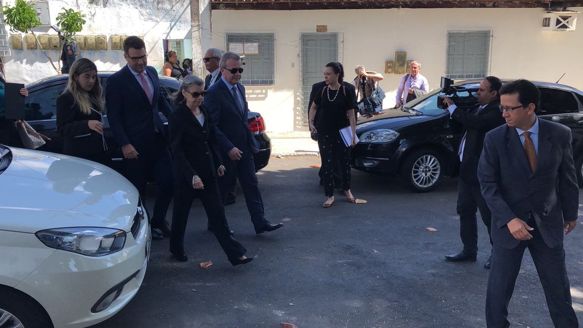 CBNAracaju's tweet photo. A presidente do STF, ministra Carmen Lúcia Antunes, está em Aracaju para visitar o Hospital de Custódia e o Presídio Feminino. Depois, ela se reúne com juízes e desembargadores. Em pauta, a questão carcerária de Sergipe. Cris Silva acompanha. #radionacbn #cbnaracaju FM 90,5 https://t.co/McwyB8rTwu