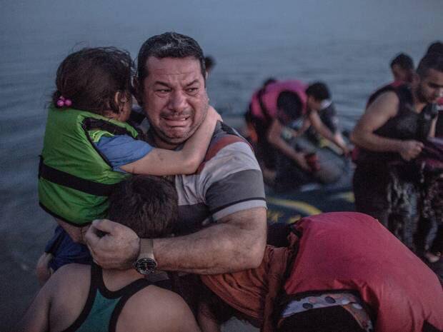 EdinRemakery's tweet photo. The heart-breaking truth behind refugees seeking refuge in the UK.
Please donate to our Laptops for Refugees campaign today and help pay for the refurbishment of laptops for 100 refugees in the UK, allowing them to begin rebuilding their lives in safety.
https://t.co/VIx2ZTKHWU https://t.co/lrhZQFbLu1