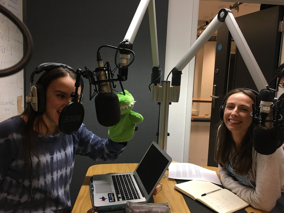 science_at_one's tweet photo. Tune in to listen to our lovely Aussie hosts https://t.co/kvQ5Atenwp