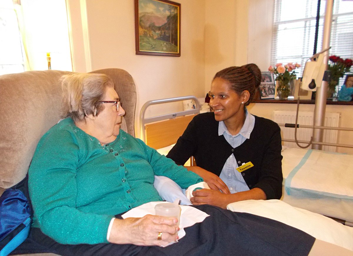 Joan Norris and neighbourhood nurse, Yasmin Kamara