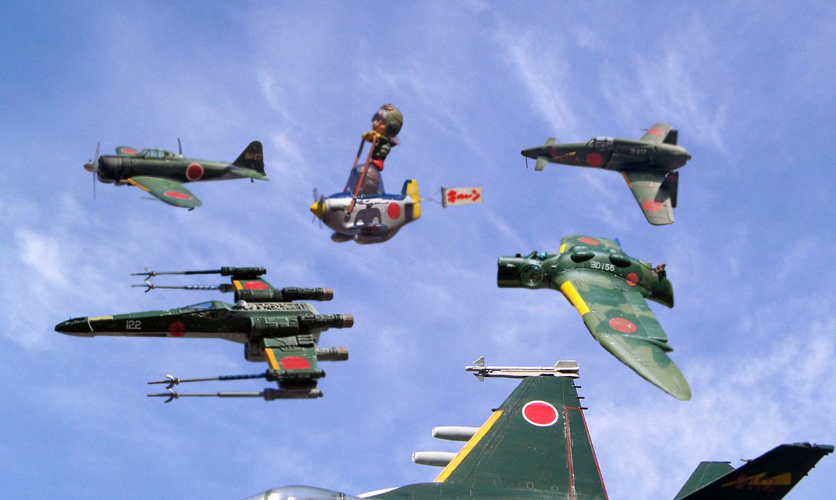 ひげのば Pa Twitter 日の丸の翼外伝その４ その１今回はハセガワ１ ７２の三菱ｆ２ａを 旧日本海軍風に塗装してみました 写真１は今までの翼との変態非行です