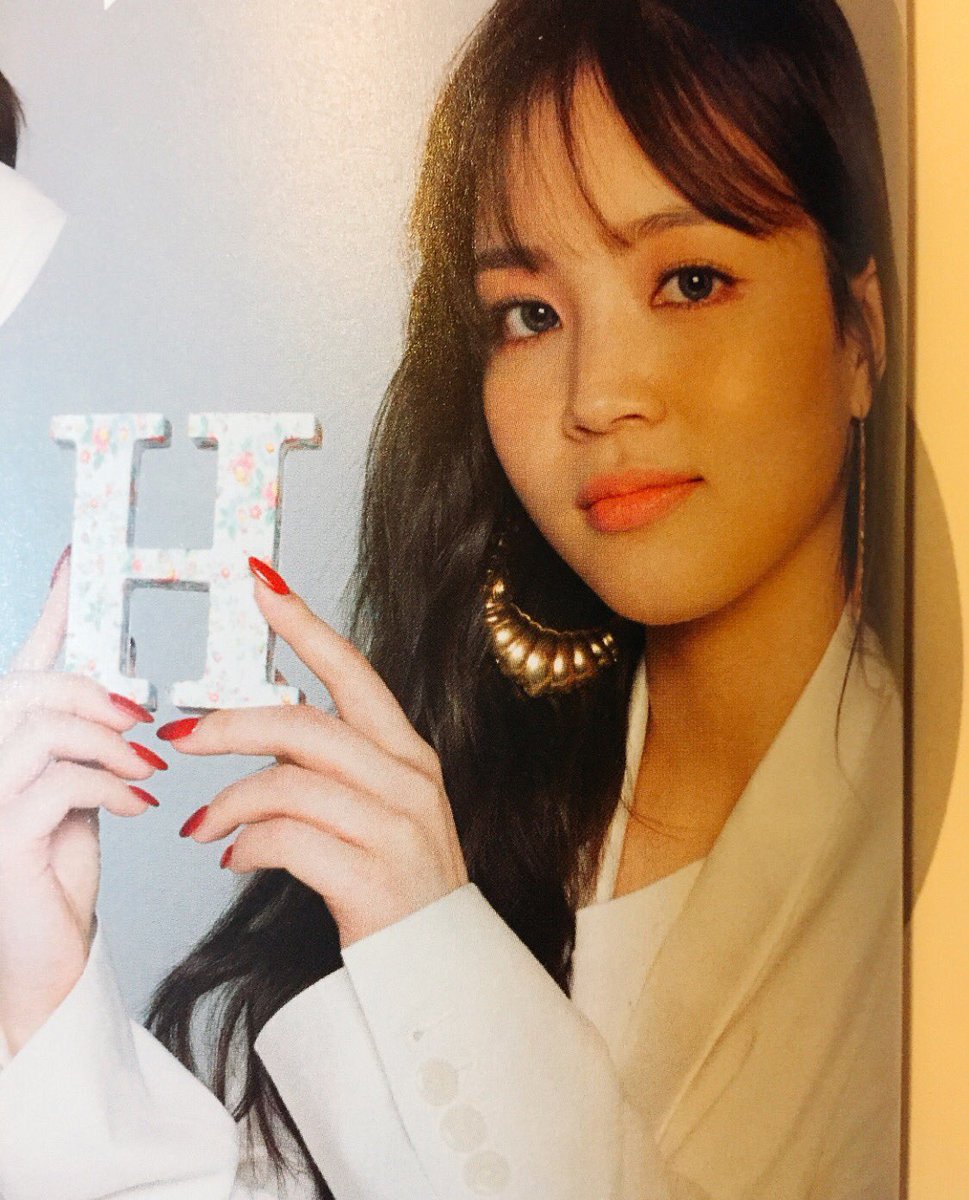 OH_HiHeels's tweet photo. Lee Hi's pictorials on Japanese magazine. 👸🏻❤️ (Cr:kazuho_hi) https://t.co/8y4CnCIlvF