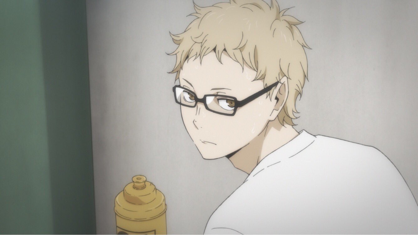 緋色 1 ハイキュー 月島蛍 現在191センチ16歳 高身長イケメン眼鏡 毒舌 7歳上に兄がいる ブラコン 兄ちゃん大好きだけど一度大きな溝を作ってしまったのを数年引きずっている 和解シーンまでの紆余曲折めっちゃ泣ける 文武両道 頭までいいハイ