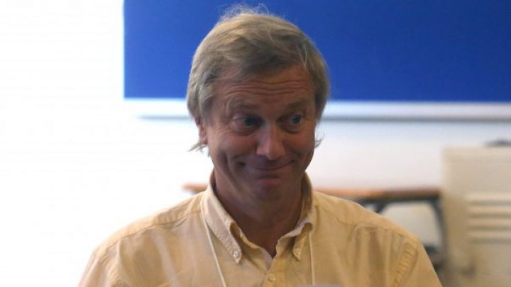 Manteniendo Vagos: José Antonio Kast lidera el ranking de inasistencias injustificadas del Congreso gamba.cl/2018/01/manten…