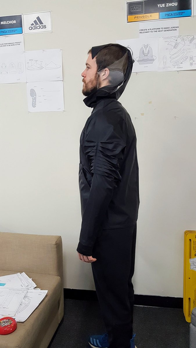 pdxapparellab's tweet photo. First looks. #1stproto, PNCA|PENSOLE Design Intensive with FAAS Functional Apparel &amp; Accessories Studio #PNCA #PENSOLE #FAAS @PNCA_PENSOLE @faastudio https://t.co/OTQqCYbxqT