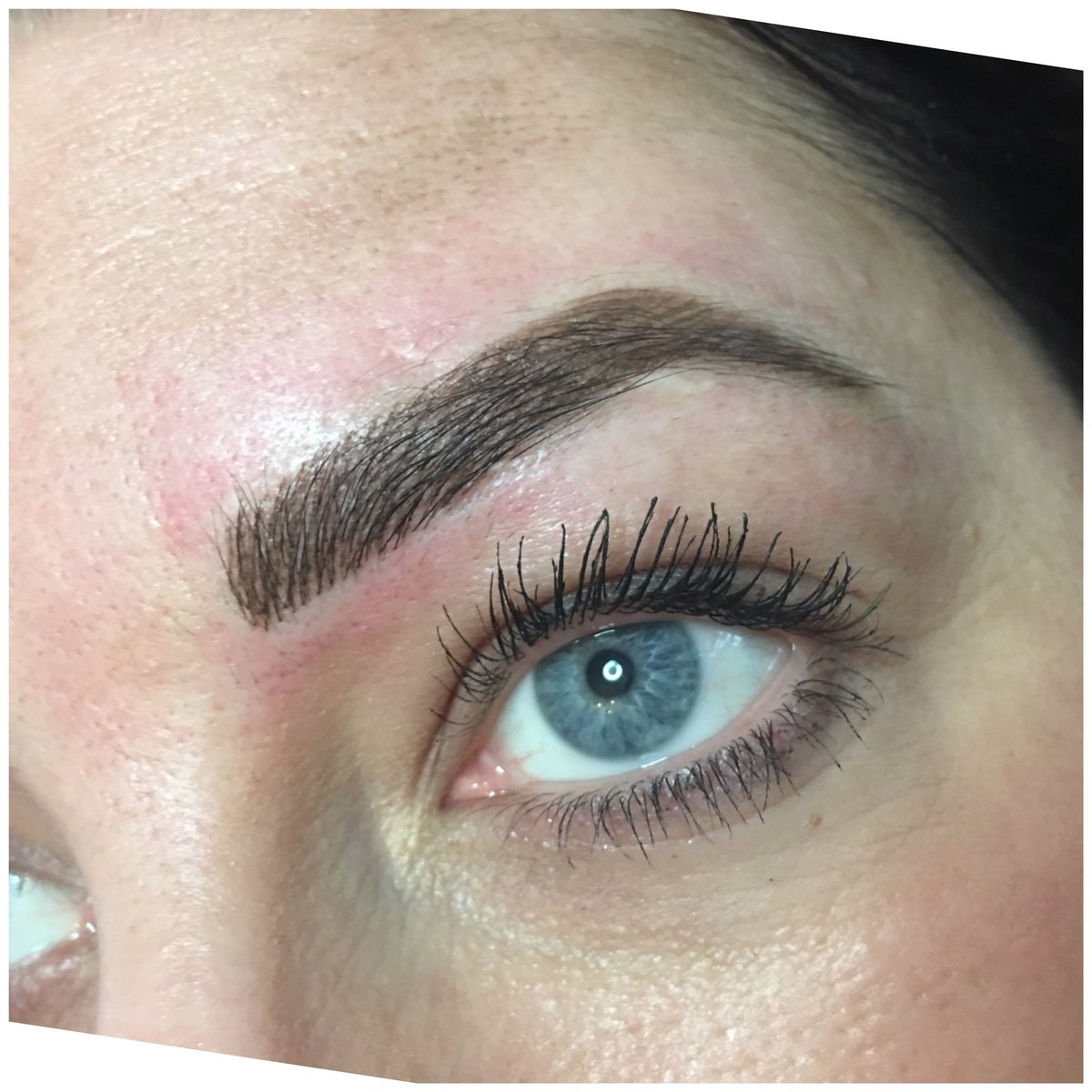 donnalashes's tweet photo. My fave new creation #semipermanentmakeup #eyebrows #brows #sheffield 12 years plus experience 👌🏼😍 #donnaEyebrowqueen https://t.co/X0x2l7L1uo