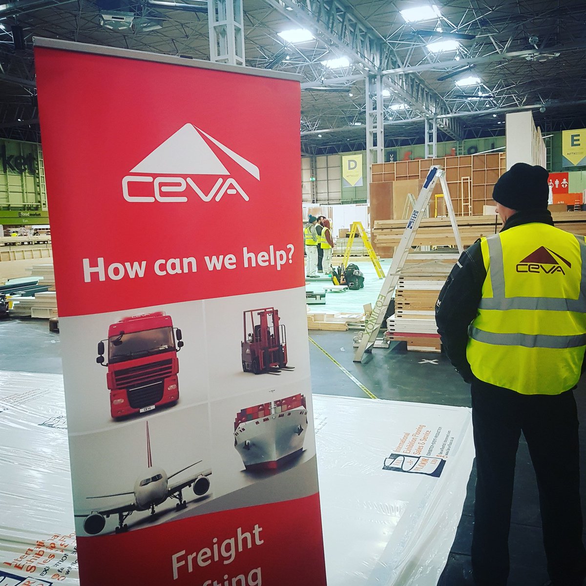 Onsite at the @JanuaryFurnShow for the first day of build. @thenec #jfs2018 #eventprofs #logistics #officialsupplier