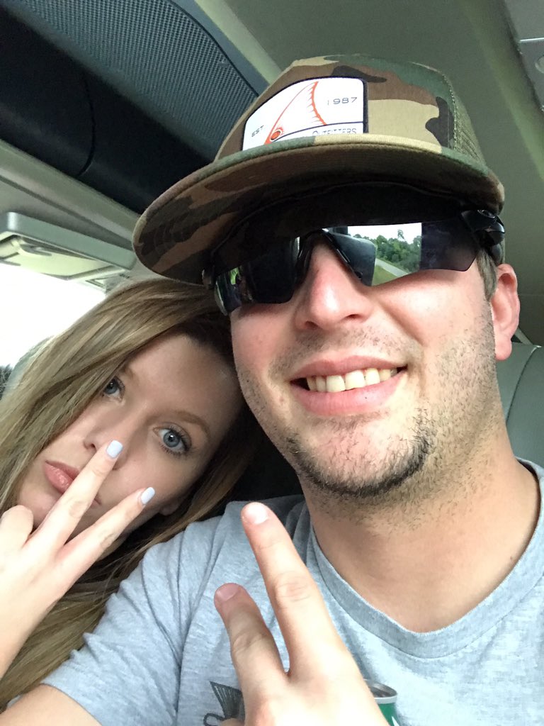 Tlowe_1's tweet photo. @ashleyylynn14 Sorry homie https://t.co/4tC62pqxJO