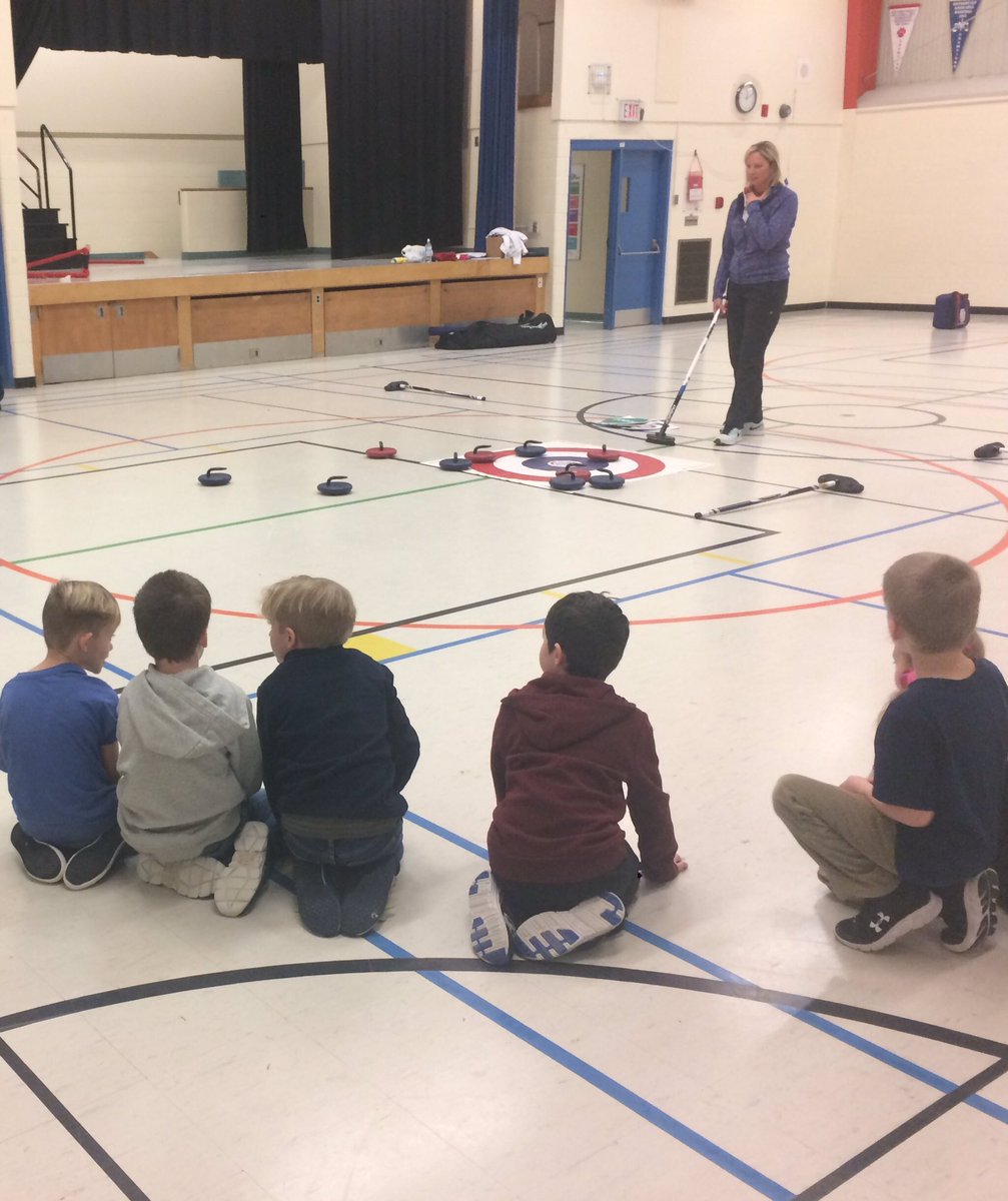 Miss_Priest's tweet photo. Many thanks to #Rocksandrings. The students had a blast learning about curling @WRBestPS https://t.co/VtPJ1GIply
