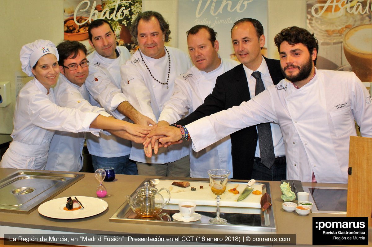pomarus's tweet photo. #RegiondeMurcia en "@madridfusion con @dlcocinero , @FiroVazquez , @pabloglacabana, @cctmurcia https://t.co/RlU60bzsF1 https://t.co/62La8BnX2N