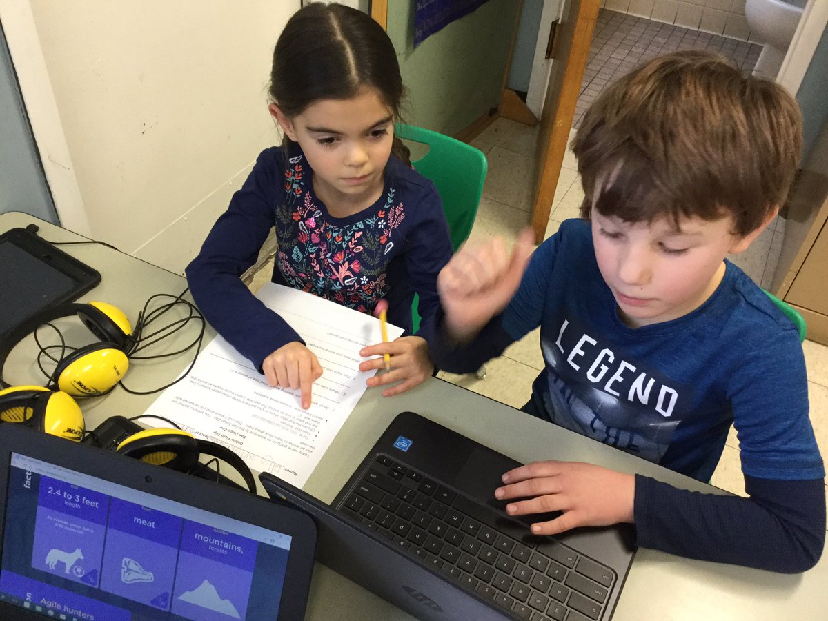 PPSHershman's tweet photo. Love seeing this collaboration between students as they learn about internet safety in Guidance! @PPSMrsT https://t.co/3dv4TjB6SW