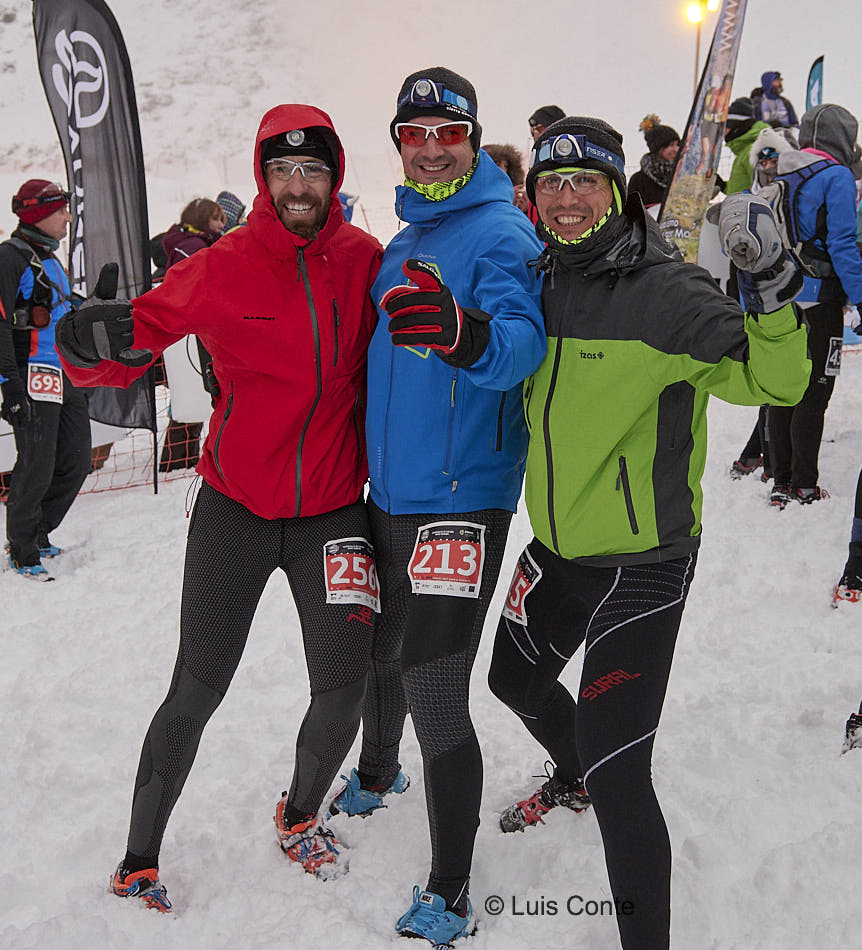 Entramos en la recta final para la celebración del II Campeonato de España #SnowRunning y Sierra Nevada luce espectacular con más de 100 kms de pistas abiertas!!!
Os recordamos que el plazo de DEVOLUCIONES con o sin seguro de cancelación finaliza el 16 de enero.
Sólo  17 días!