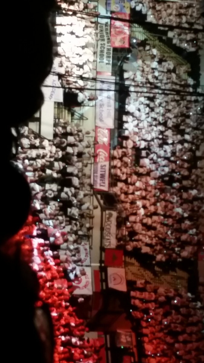 Moti_Lab's tweet photo. 5k plus kids singing at once what an amazing experience..best voices from @WoodseatsPri you could tell from here #youngvoices2018 well done everyone https://t.co/1mXXi3wxpA