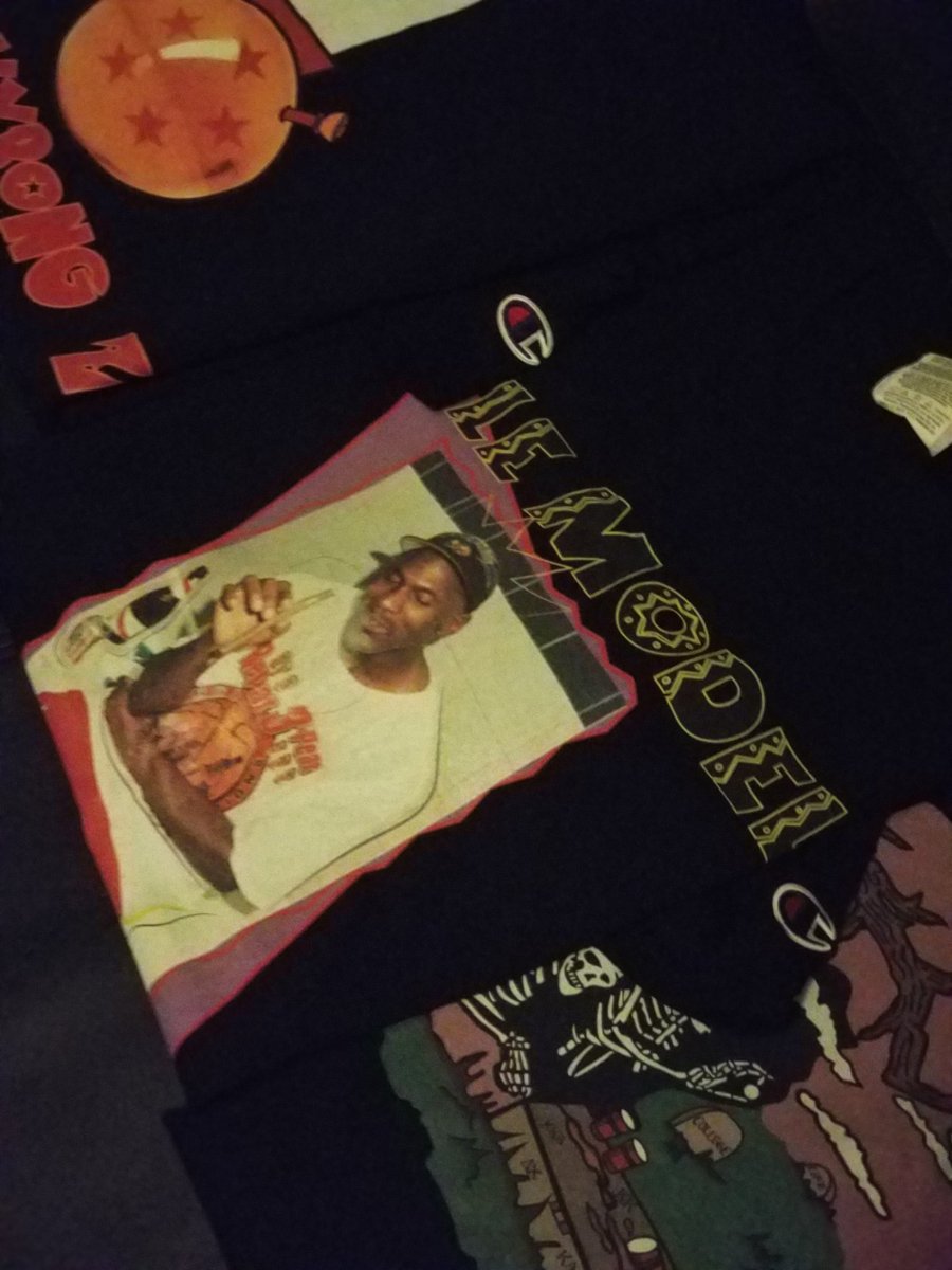 GroovyGutta's tweet photo. Real deal out here contact us at https://t.co/ubkdO9IZnI or DM for custom orders. #Champions #90s #streetwear https://t.co/LhpCkX9VIb