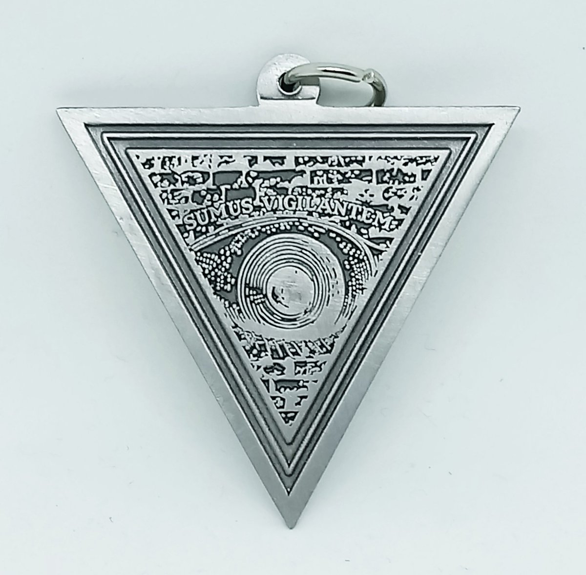 Check out these rad pendants we did for #thelillingtons! Catch em on tour because it will be your only chance to get one!