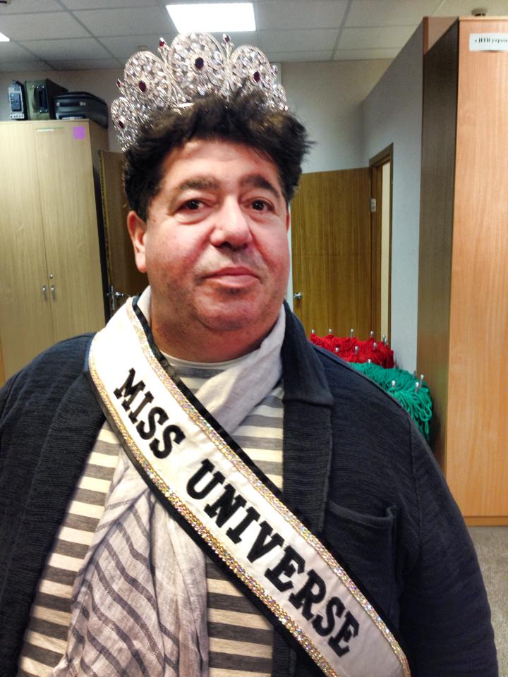 SKeithPryor's tweet image. #OUTRAGEOVERLOAD Dont let it happen! Thats what Soviet Playbook Needs! Hold feet to fire on each outrage knowing MUELLER KNOWS 100x more than we do and he is about to announce NEXT INDICTMENTS!  Steve Bannon SAID HIS SON WAS IN TRAITOROUS MEETING W O LAWYERS! Not so fake anymore!