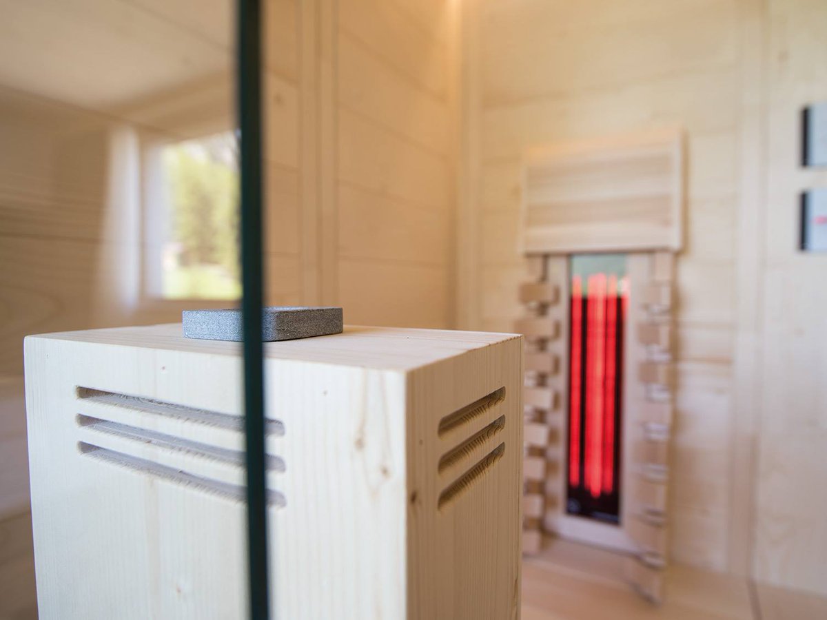 aeasolutions's tweet photo. Finlandese o infrarossi! Cosa preferisci?
Cabina ad infrarossi #Vitamy
Installabile sia in strutture pubbliche che private.
Per il tuo #benessere #cabina_infrarossi #FULL_Spectrum
Rivenditore #FVG per #Udine #Trieste #Gorizia #Pordenone https://t.co/cub6AicK0k