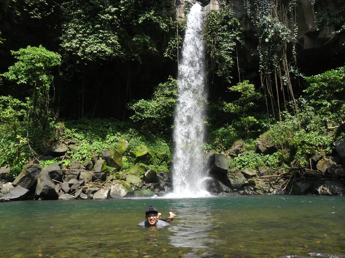 Air Terjun Waylalaan 2.. ada yg sudah kesini? Skrg akses kesini sudah bagus lho #IniPesonaku #VisitWonderfulIndonesia