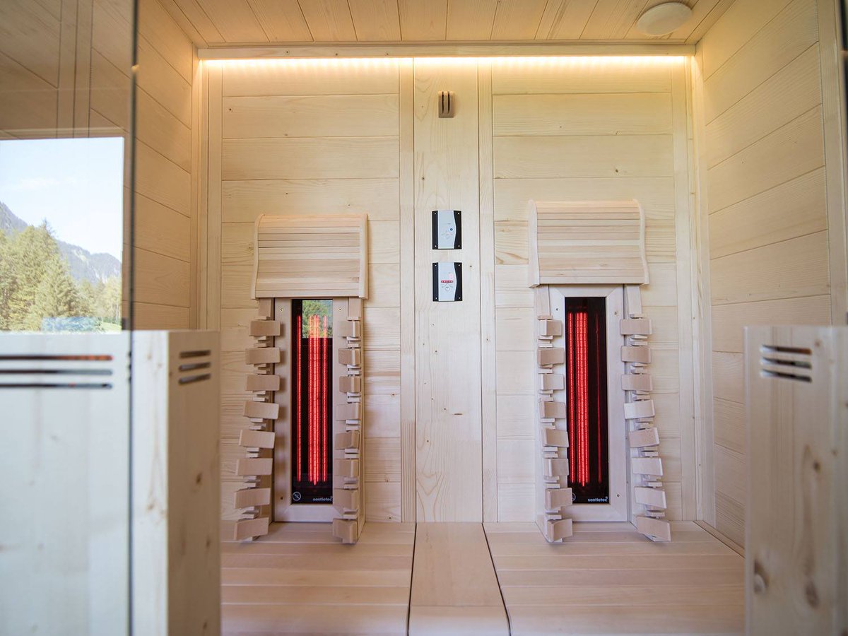 aeasolutions's tweet photo. Finlandese o infrarossi! Cosa preferisci?
Cabina ad infrarossi #Vitamy
Installabile sia in strutture pubbliche che private.
Per il tuo #benessere #cabina_infrarossi #FULL_Spectrum
Rivenditore #FVG per #Udine #Trieste #Gorizia #Pordenone https://t.co/cub6AicK0k