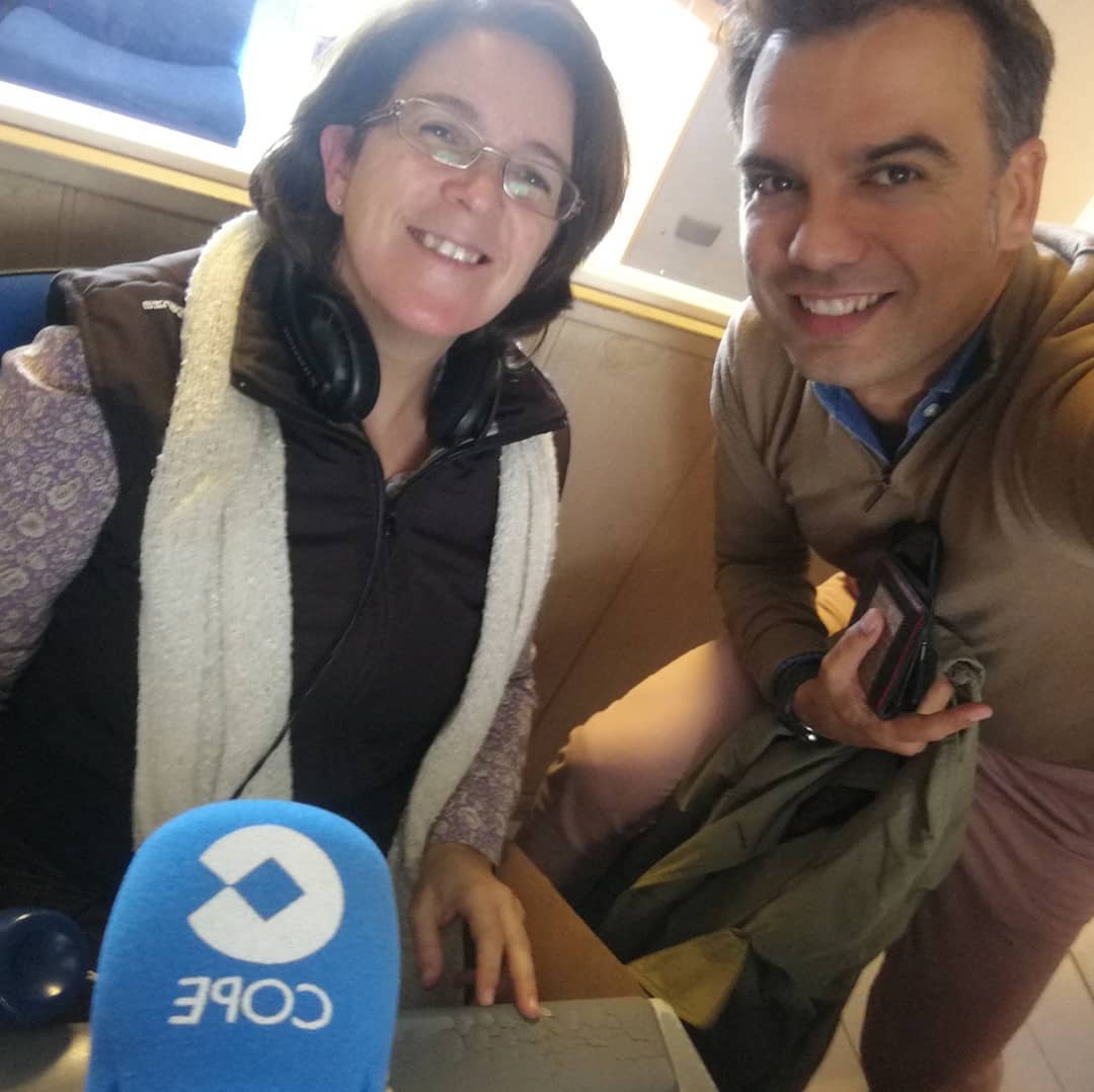 Carlos_GPerujo's tweet photo. #GRACIAS @CopeMarbella y @citmarbella por darnos la oportunidad de poder presentar la tercera edición de la #CarreraSolidariaCentroPlaza para el 28 de Enero. Más Info: https://t.co/UZCVFw6ZxN #Entrevista #radio #Marbella Centro Plaza #Running #SolidaryRun #run #Carrera https://t.co/PZuMlHyXE4