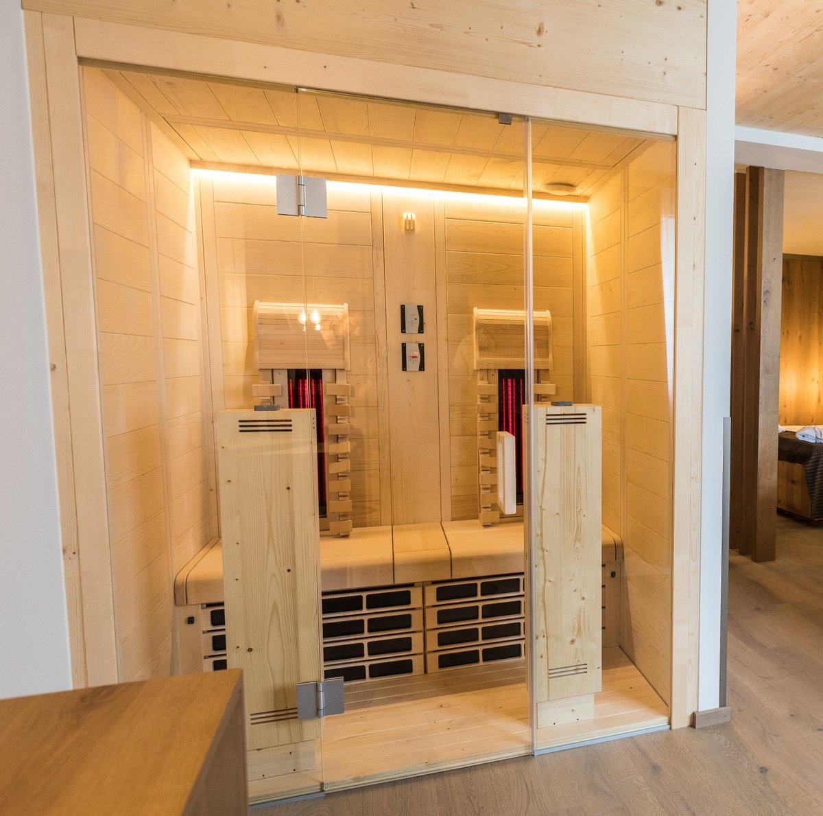 aeasolutions's tweet photo. Finlandese o infrarossi! Cosa preferisci?
Cabina ad infrarossi #Vitamy
Installabile sia in strutture pubbliche che private.
Per il tuo #benessere #cabina_infrarossi #FULL_Spectrum
Rivenditore #FVG per #Udine #Trieste #Gorizia #Pordenone https://t.co/cub6AicK0k