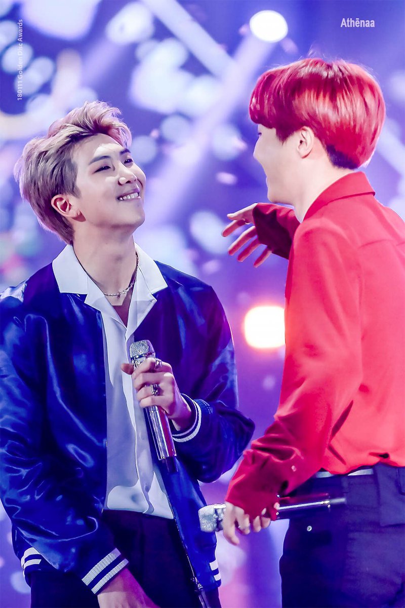 BTS37737711's tweet photo. ホビナム❤️
https://t.co/SJjO442yDu