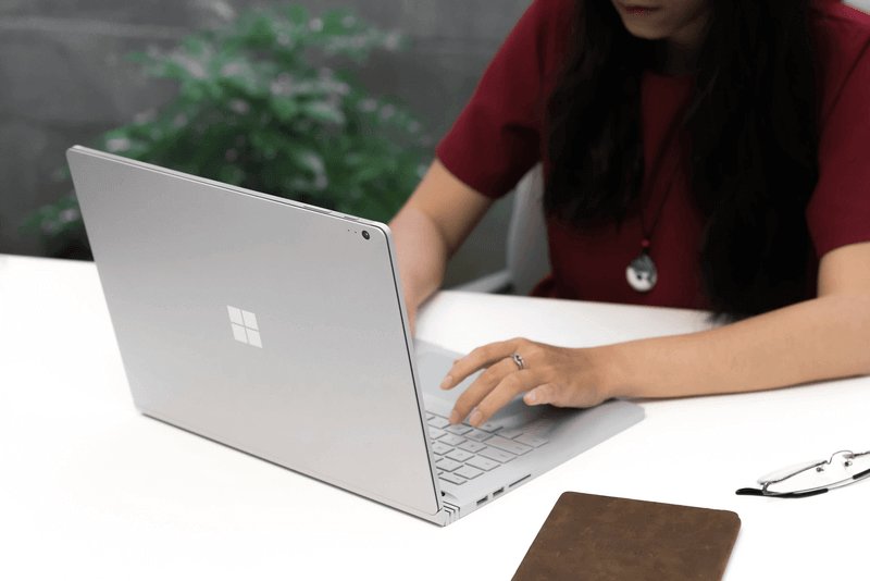 smilerewards's tweet photo. We're taking a deep dive into Microsoft Rewards to see what's beneath the Surface 😉 https://t.co/1sOkN6Lpqr https://t.co/rszpoJzhKZ