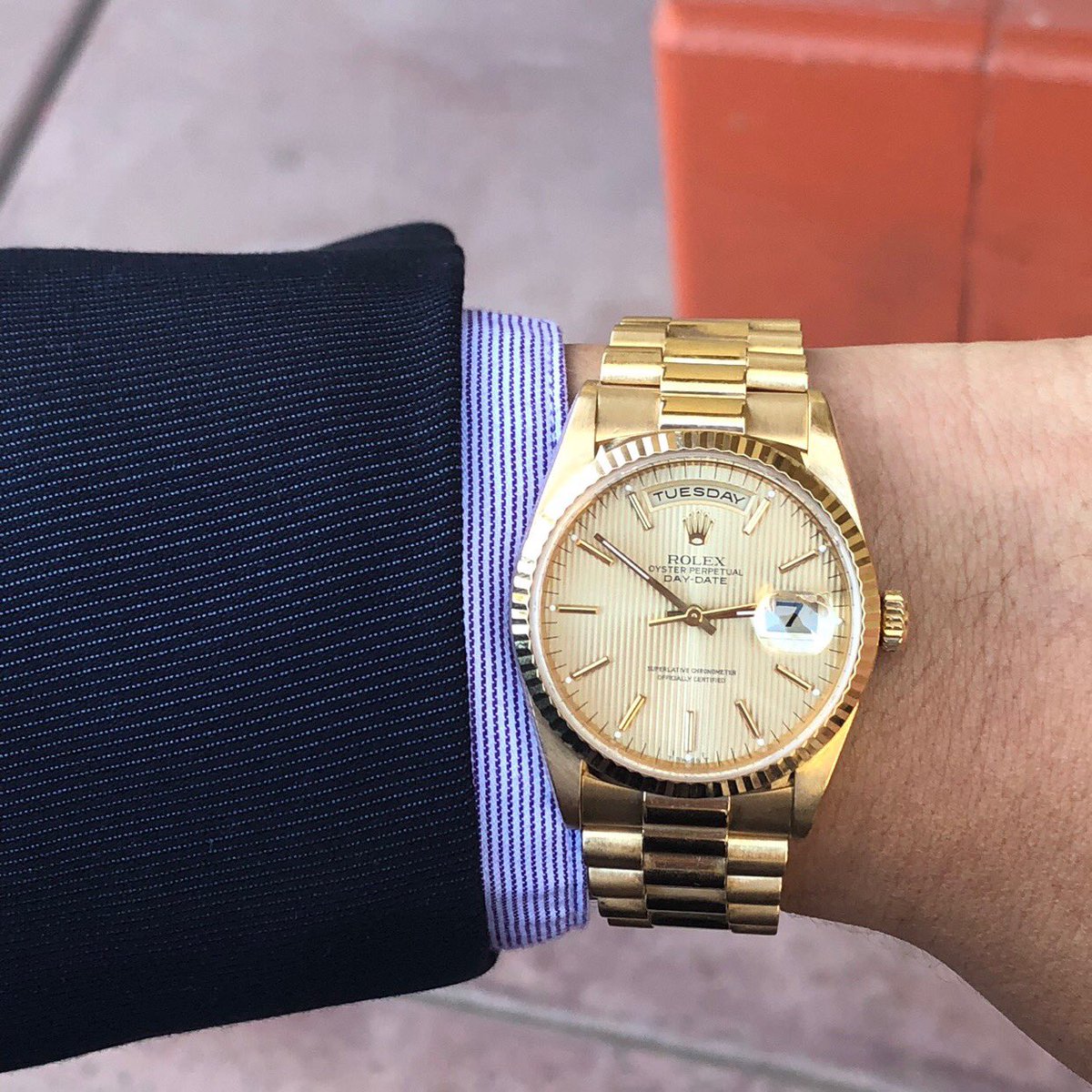 watchlinkaz's tweet photo. Come Closer ➡️ #shopwatchlink #shopwatches #rolex #rolexpresident #rolexdaydate #yellowgold #flutedbezel #timepiecetuesday https://t.co/j3M6H8Ncyp