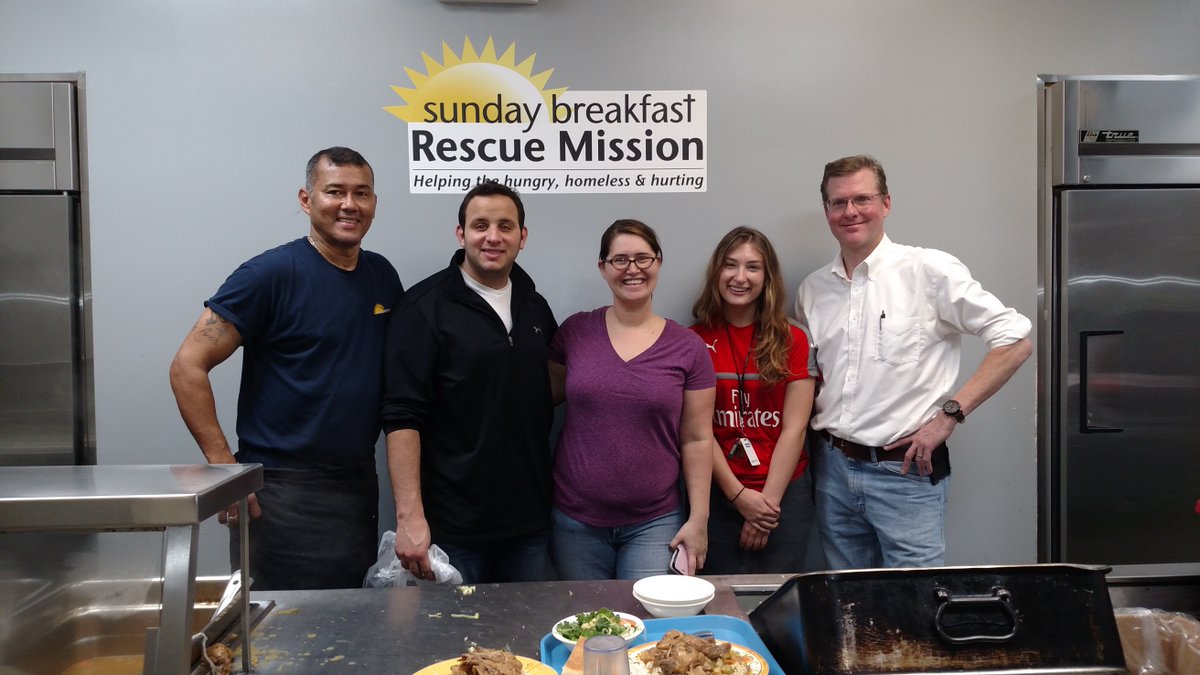 LynnAlumni's tweet photo. Proud to see #LynnAlumni Joseph Pucci ‘11, Stacy Hando ‘04 and Mark McDowell ‘94 making a difference at the @phillyhomeless in Philadelphia, PA #LynnPride https://t.co/wutZ722cI1