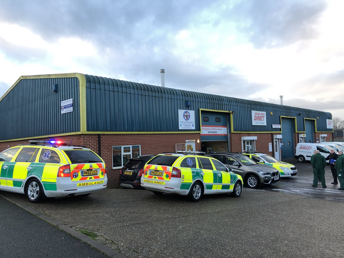 DevonBloodBikes's tweet photo. All the candidates prepare @999UKERT @MikeH2508 #bloodbikes #RRD full systems check #powderchecks @RoSPA @BastionTService wagons roll! https://t.co/MhrYBVF2HE