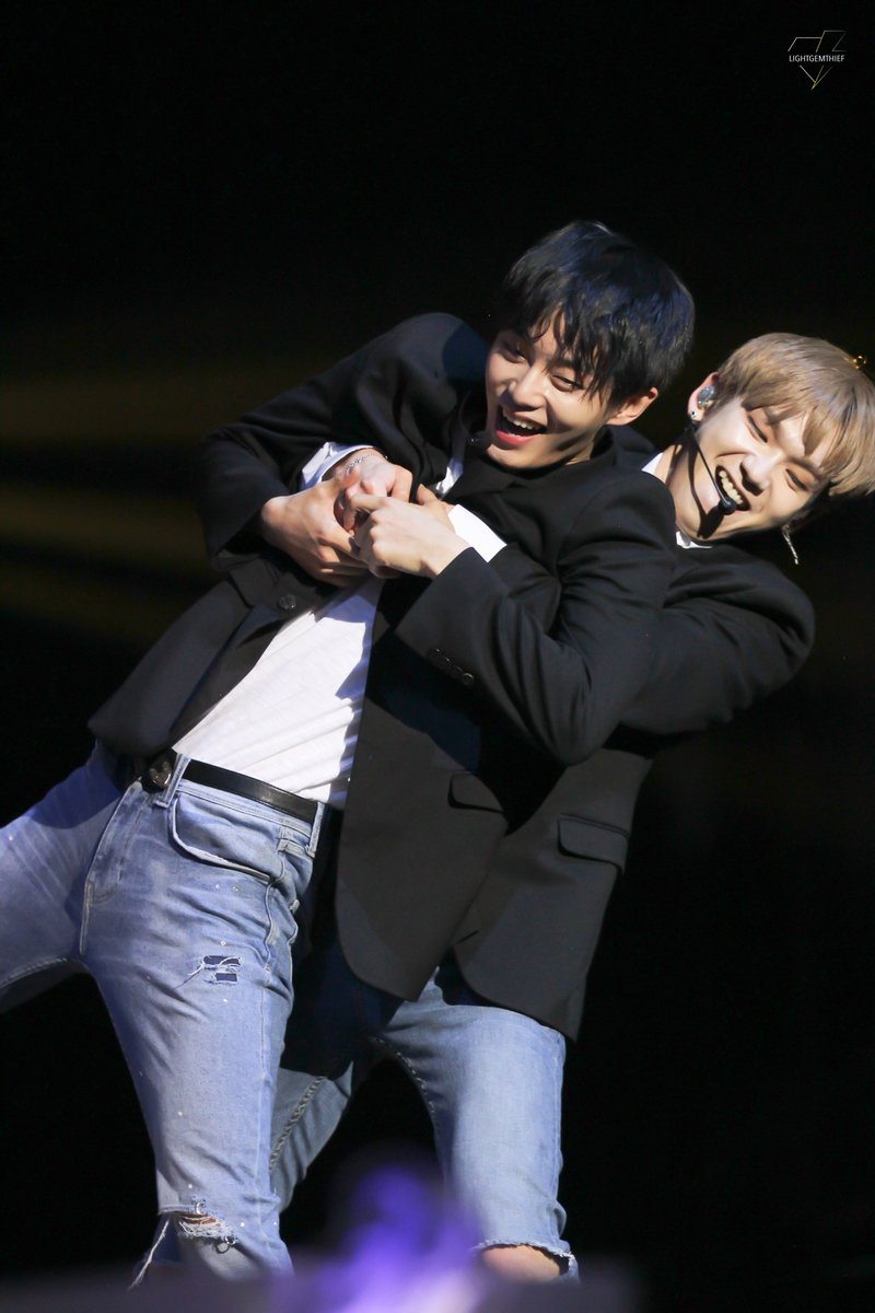 lgt1128's tweet photo. 180114 #KENCALL #JBJComeTrueInManila
##YONGGUK #용국 #김용국 #龍國 #켄타 #타카다켄타 #健太 #高田健太 #JBJ https://t.co/ANRfGuJ9vH