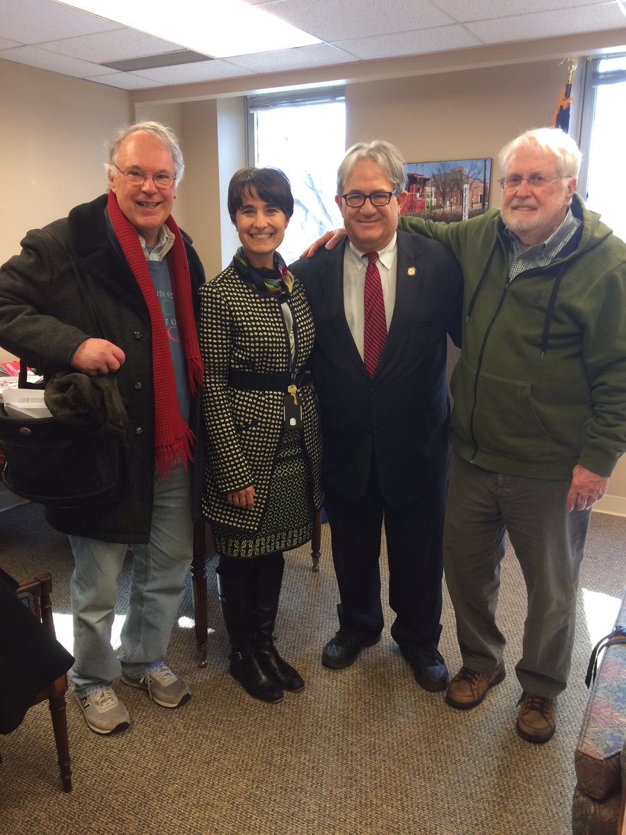 JenniferBoysko's tweet photo. Yesterday I had the pleasure to meet with great constituents and activists! My doors are always open for people of the 86th district https://t.co/AljMh2fvqs