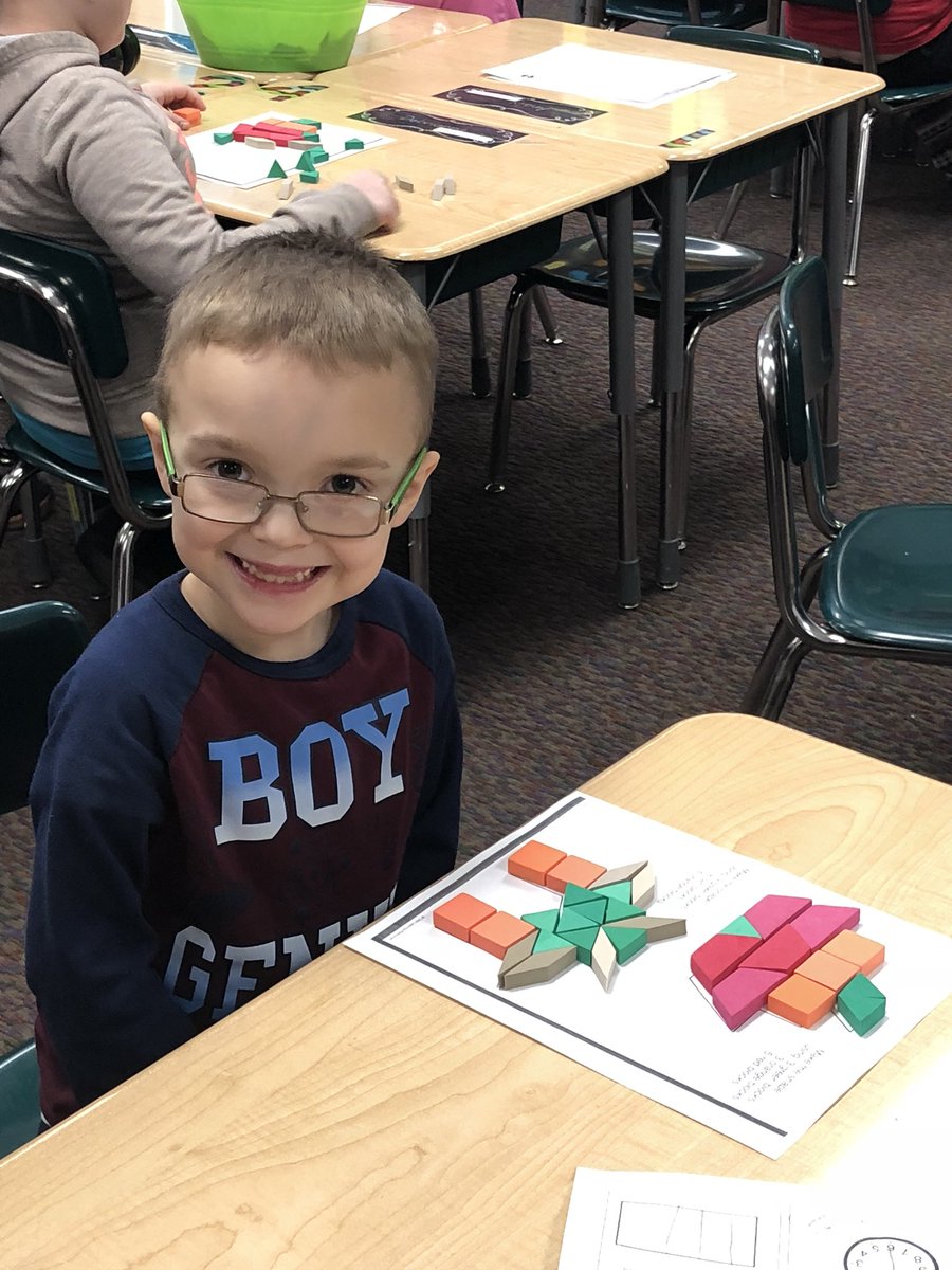 MrsIsomsFriends's tweet photo. “This is hard thinking fun.” #learningfromstruggle #littlemathematicians https://t.co/5mxqDdzT7W