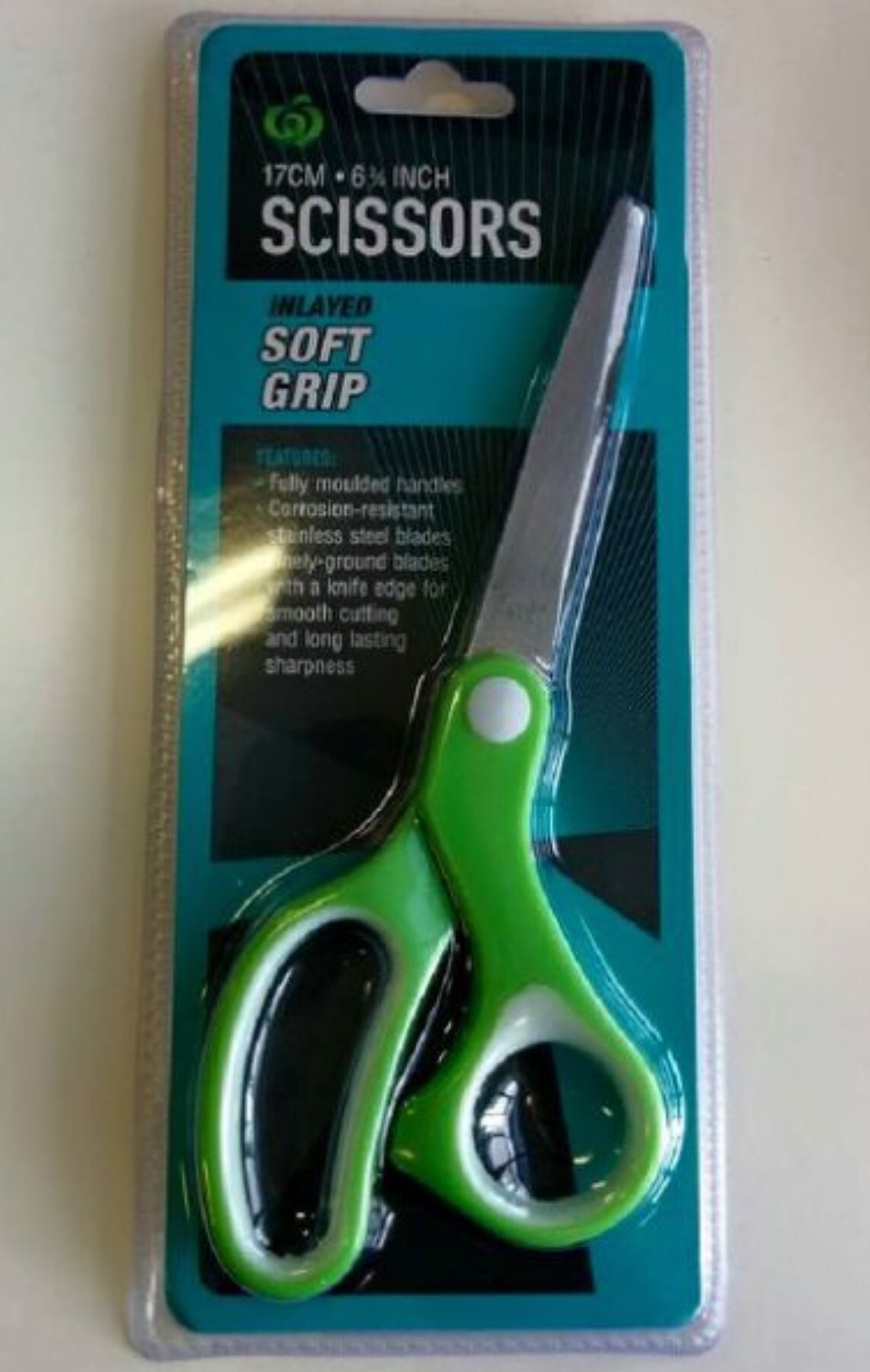 The Scissor Packaging Paradox : r/mildlyinfuriating