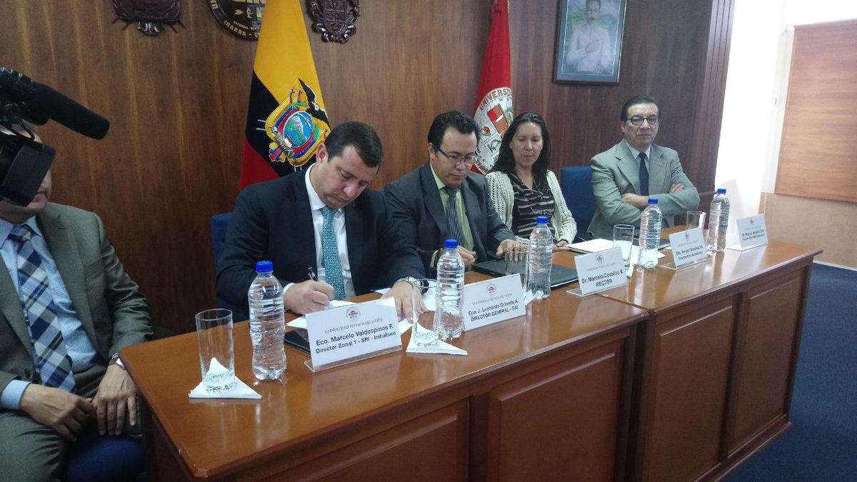 SRIoficialEc's tweet photo. Firma de convenio entre @UTN_Ibarra y @SRIoficialEC para la creación e implementación del núcleo de apoyo contable y fiscal #NAF https://t.co/yZ8rx1cTOP