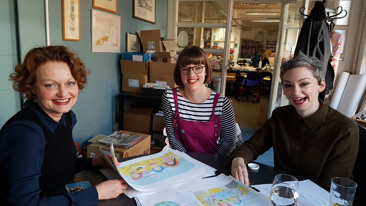 PhilipArdagh's tweet image. I wasn't allowed in this #LittleAdventurers group shot with @BethAves @ElissaElwick &amp;amp; @mawiatunney because my lippy isn't good enough!