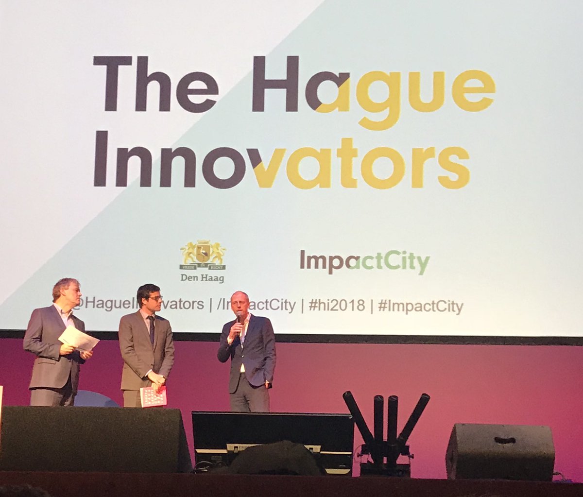 Uitreiking prijs Haagse Vernieuwers at #BID18 Bijzondere startups!