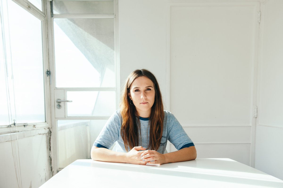 Get familiar with <a href="/lydiaevangeline/">Lydia Evangeline</a>, her solo debut and Jennifer Garner inspired pop break-out "Coldest Shadow"..secret-scout.com/weekly-hit-lyd…
