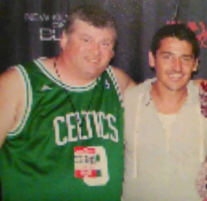 SOCALWCBH's tweet photo. @JonathanRKnight Omg Jon this was NKOTBSB 2011 Anahiem Callifornia Honda Center  2nd show After Staples Center Los Angeles CA Love Us Love It :) https://t.co/pVEtMtjGTi