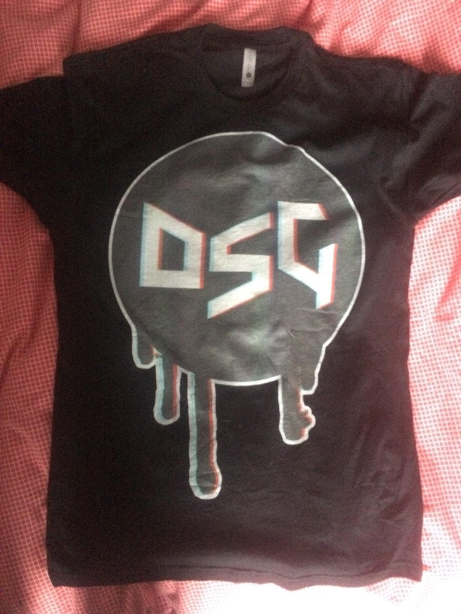Erdyuri's tweet photo. Does that mean I’m an official member of the #gutterarmy now ? 🤔🔥
@DubstepGutter https://t.co/vdaPREunXQ